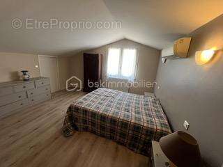 Maison à MONTELIMAR