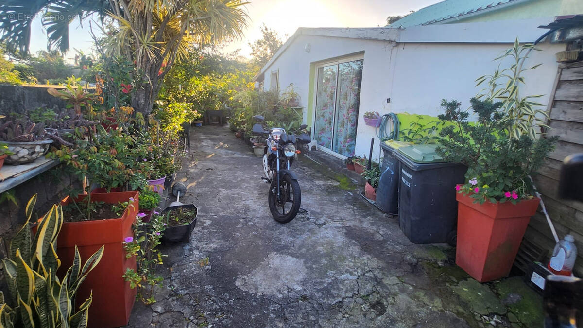 Maison à SAINT-JOSEPH