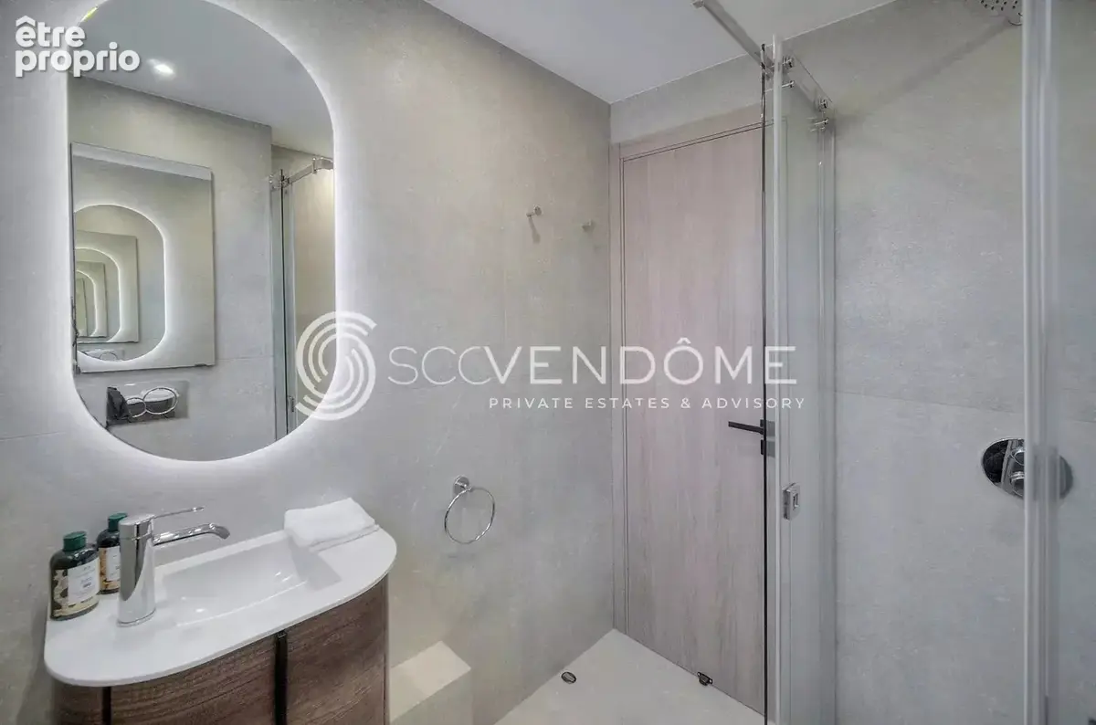 Cannes banane croisette 3 pieces renove a vendre - photo 6
