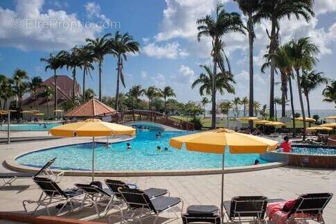 Appartement à SAINTE-LUCE