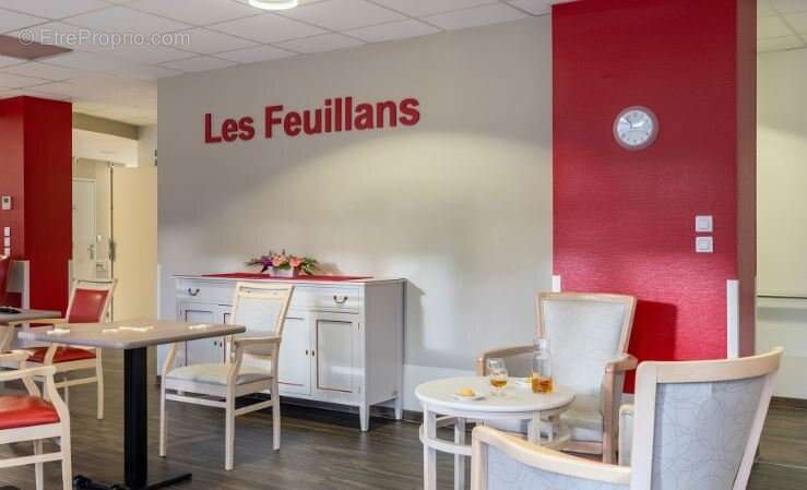 INVESTISSEMENT LOCATIF  BROSVILLE  Résidence EHPAD Les Feuillans - 7,01 % de rentabilité - photo 6