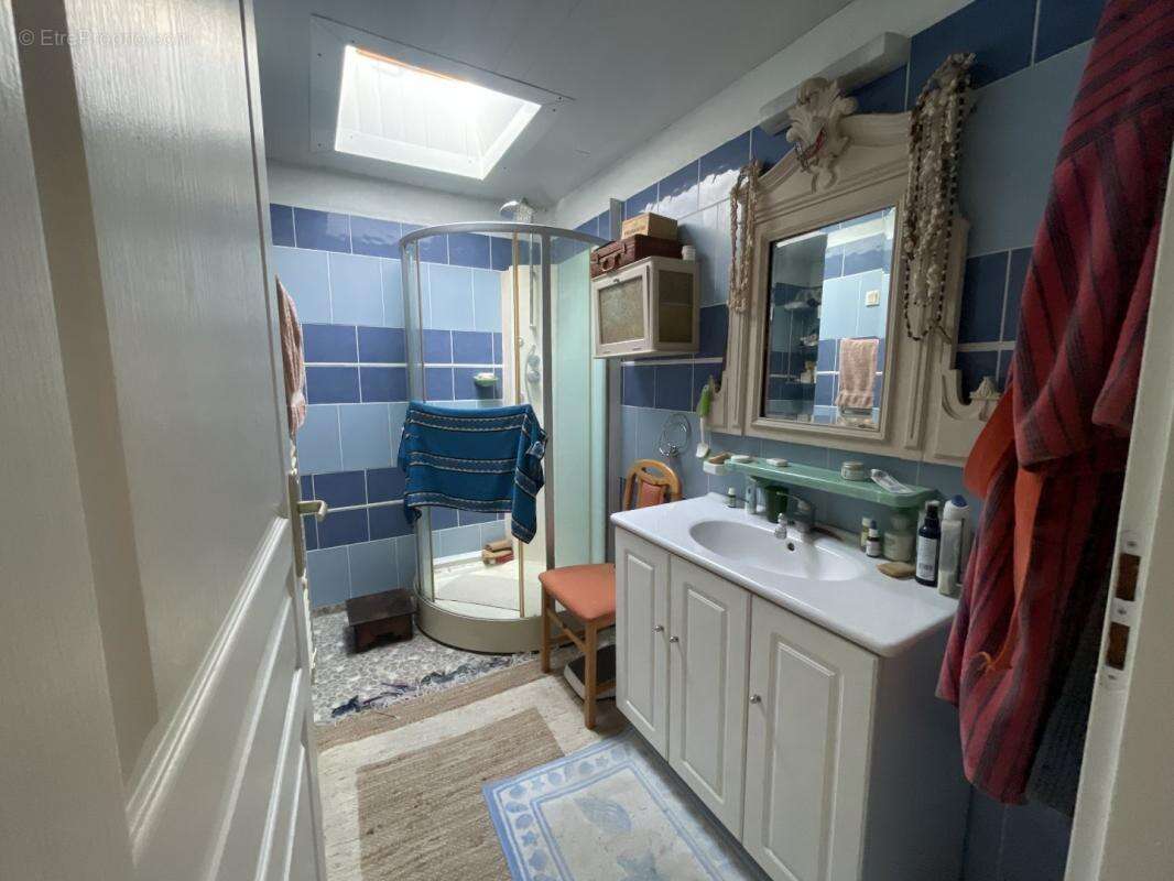 Maison à TALMONT-SUR-GIRONDE