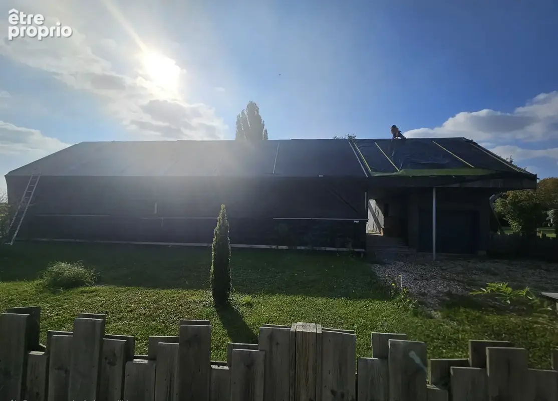 Maison à SAINT-MAURICE-MONTCOURONNE