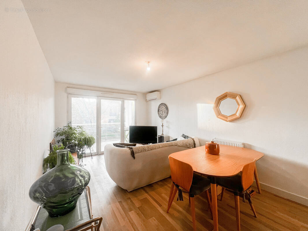 Appartement à MARSEILLE-14E