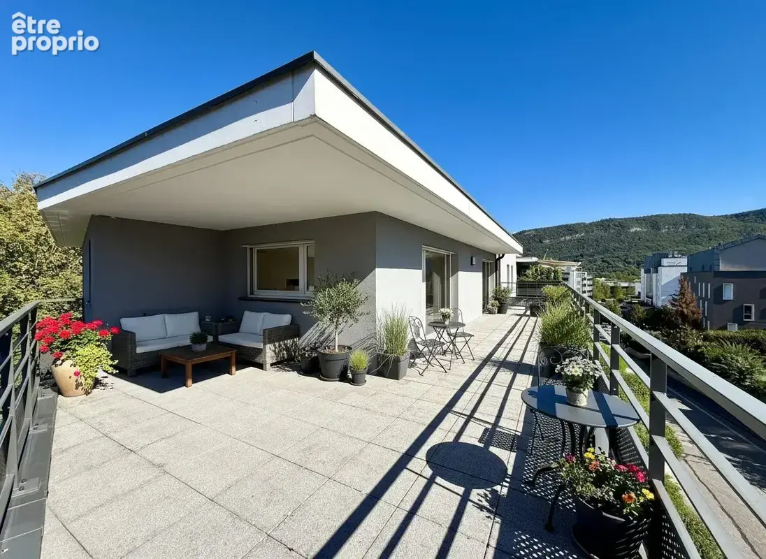 Appartement à QUINTAL