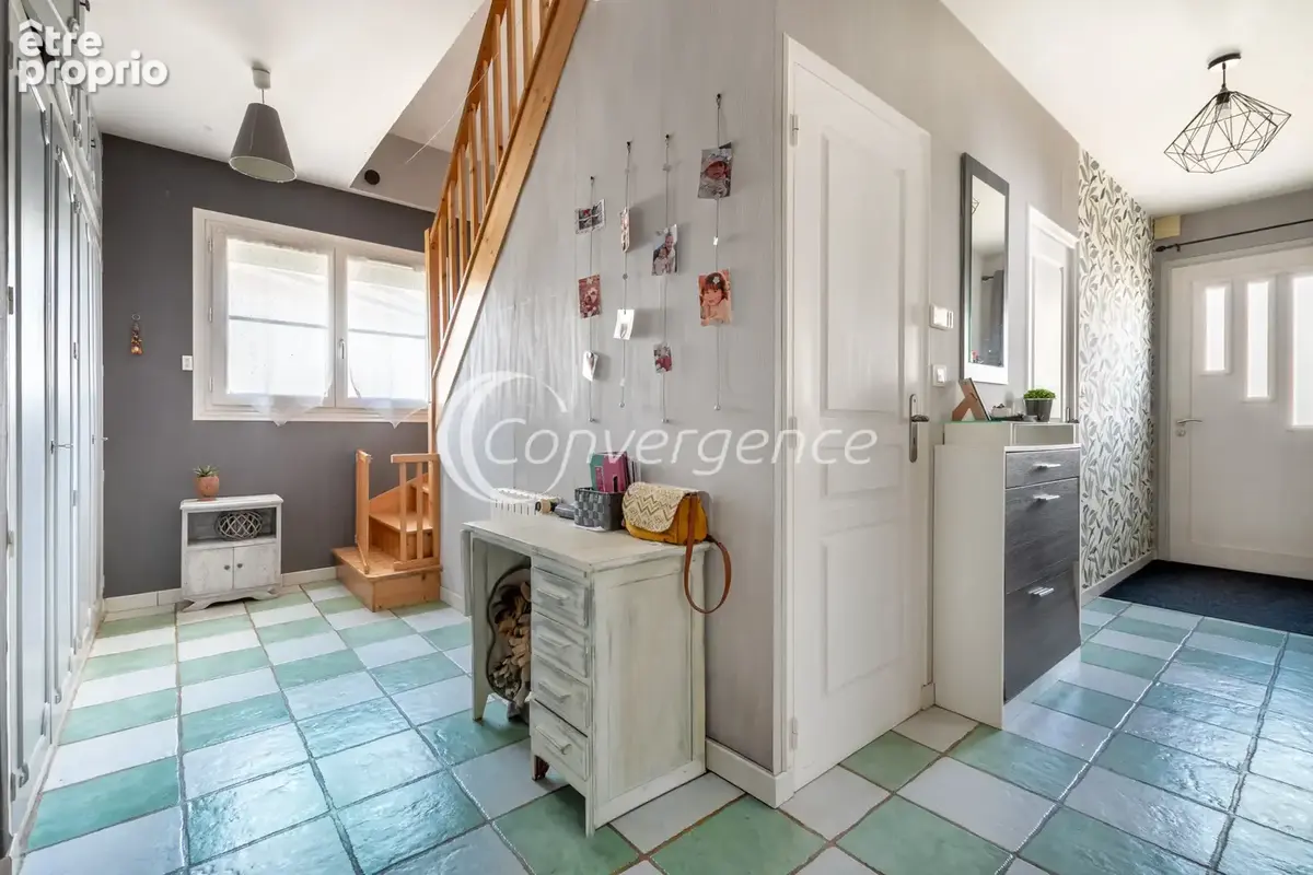 Maison T5 de 110m2 - photo 7