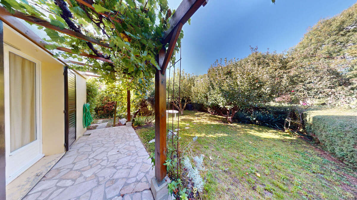 Maison à LE PORT-MARLY