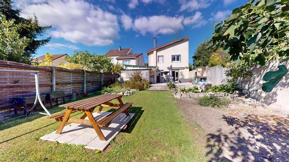 Maison à MONTFERMEIL