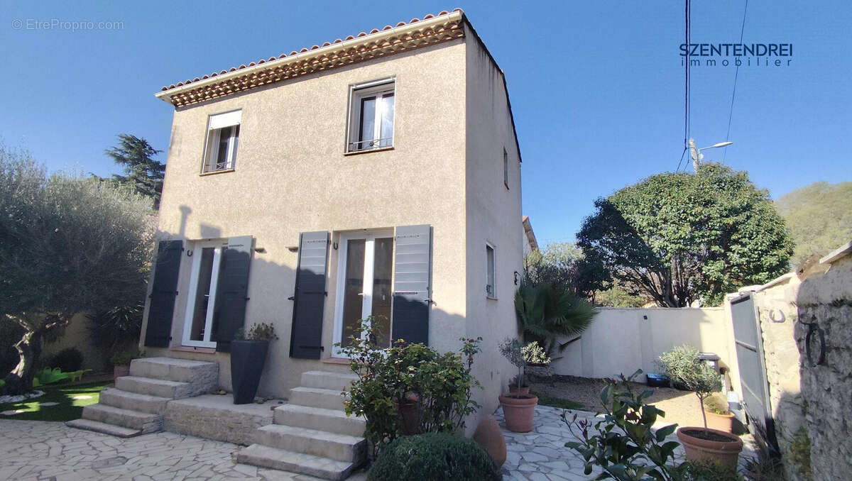 Szentendrei immobilier  maison F4 Nîmes - Quartier Jean Bouin - Maison à NIMES