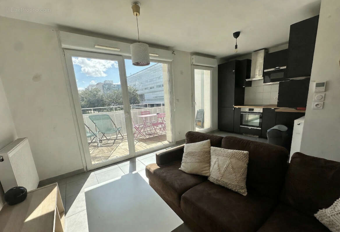 Appartement à MARSEILLE-3E