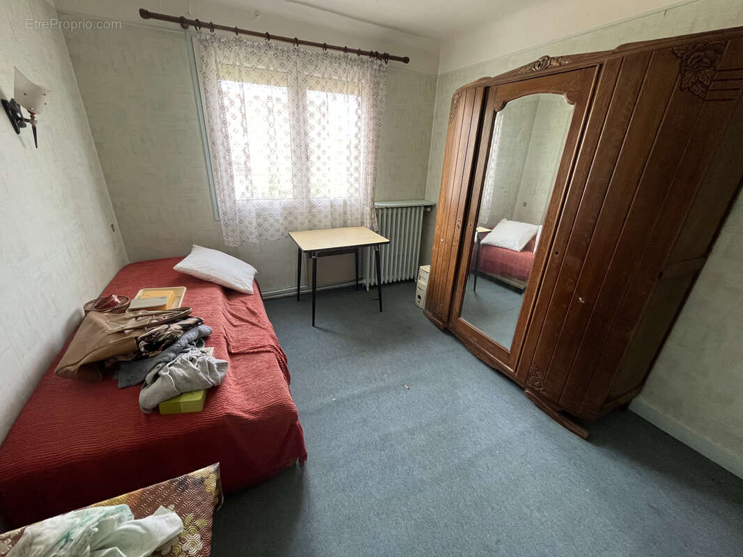 Maison à PARAY-VIEILLE-POSTE