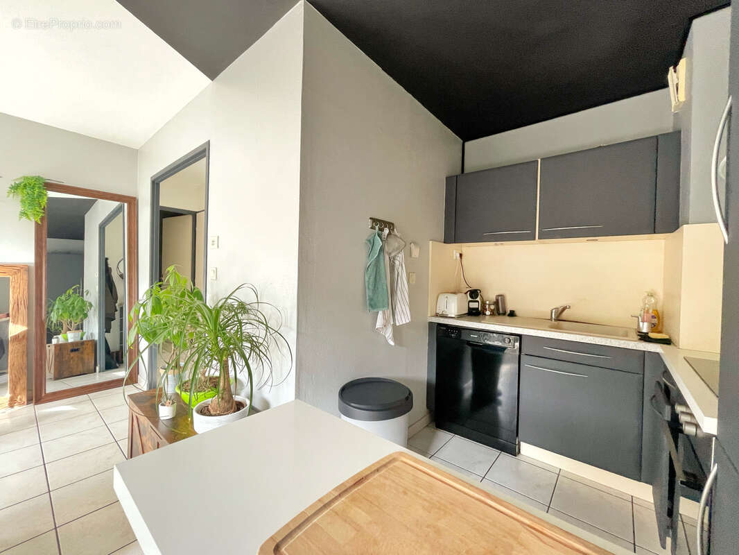Appartement à CONDRIEU