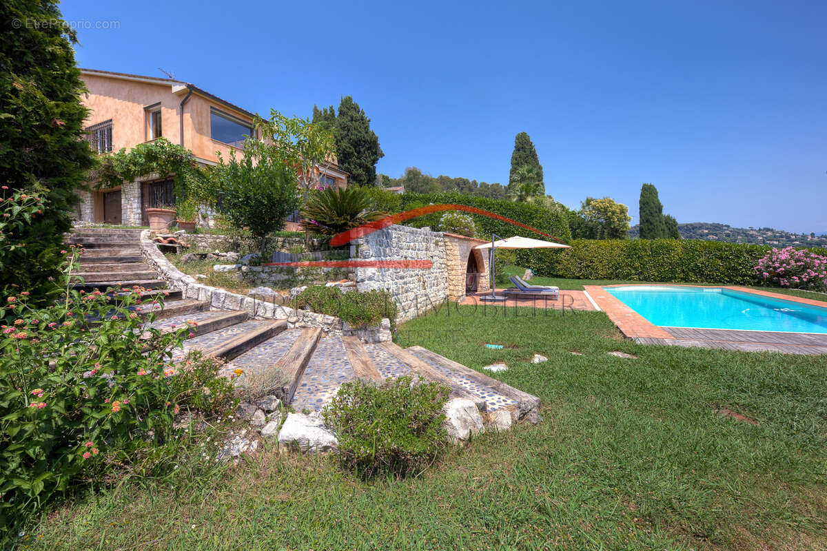 Maison à LA COLLE-SUR-LOUP