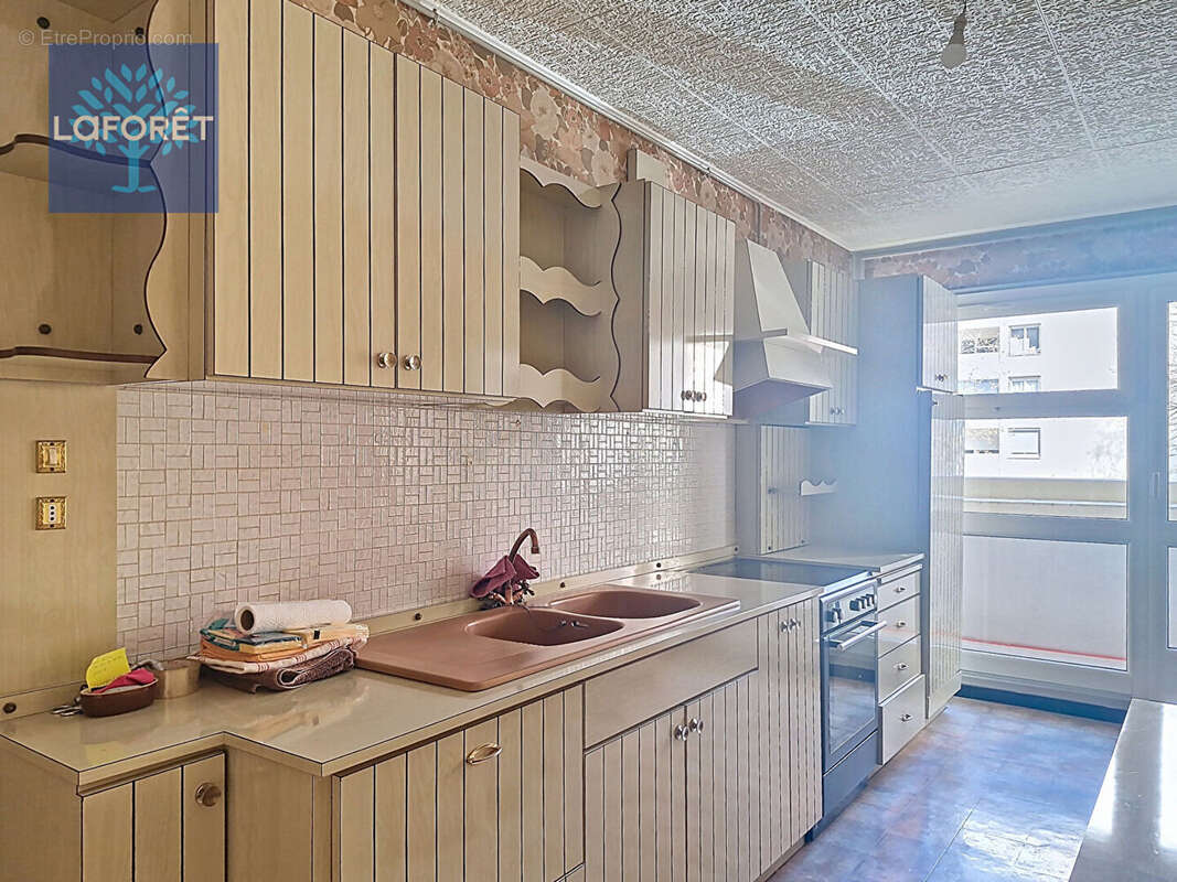 Appartement à OULLINS