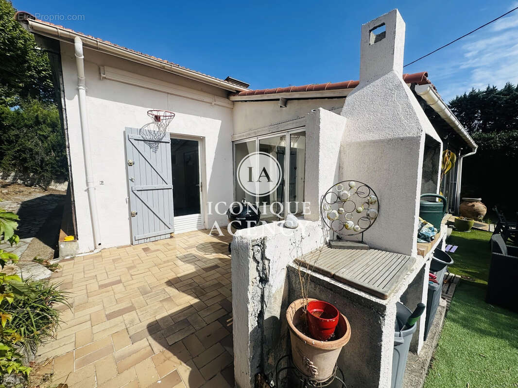 Maison à MOUGINS