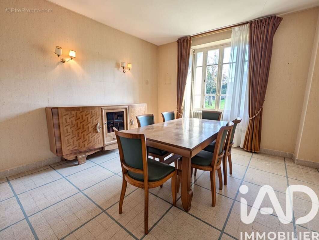 Maison 99 m² à Urciers  - photo 5