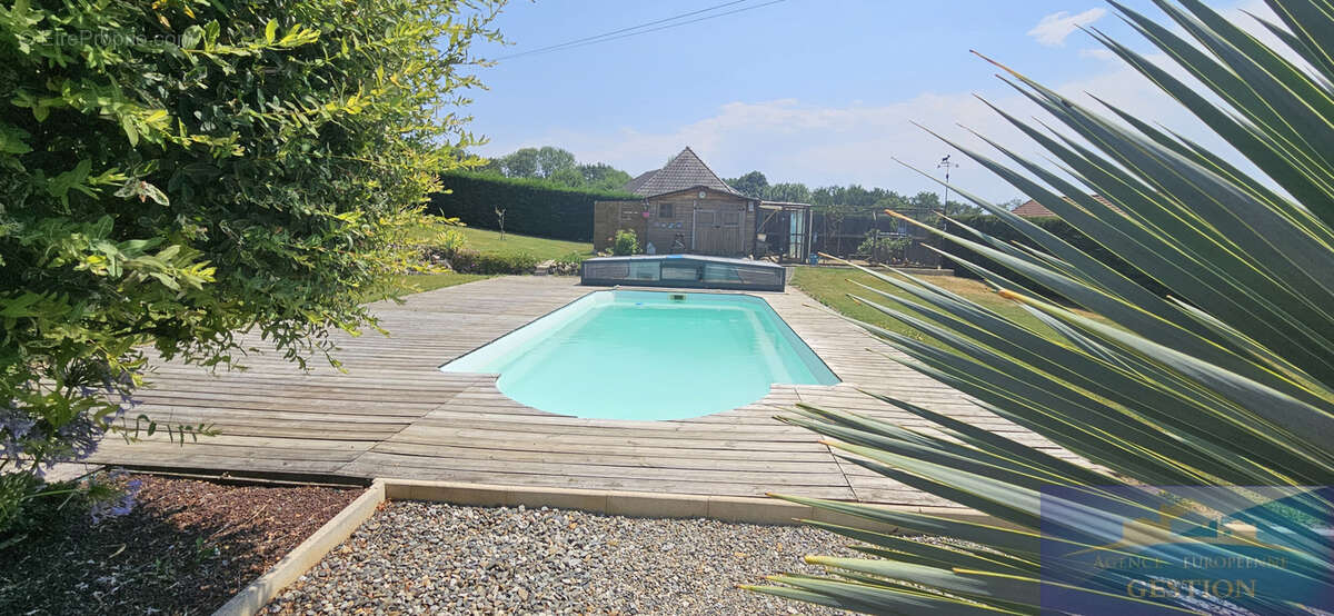 Maison familiale de plain pied a  pontacq - photo 13