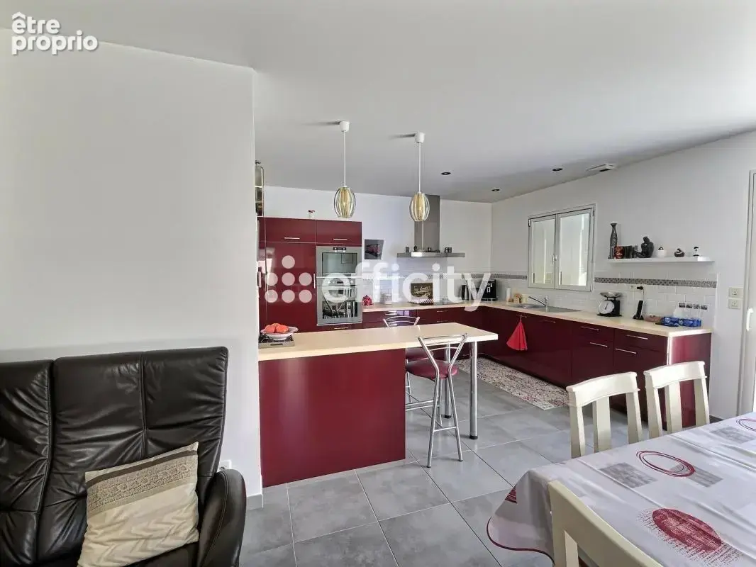 Maison 4 pièces 96 m² à vendre à Saint-Vivien (17220) - photo 3