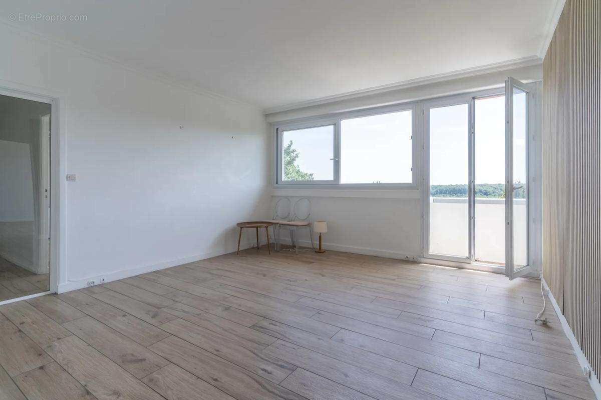 Appartement de 4 pièces de 94 m² à Vaucresson - photo 3
