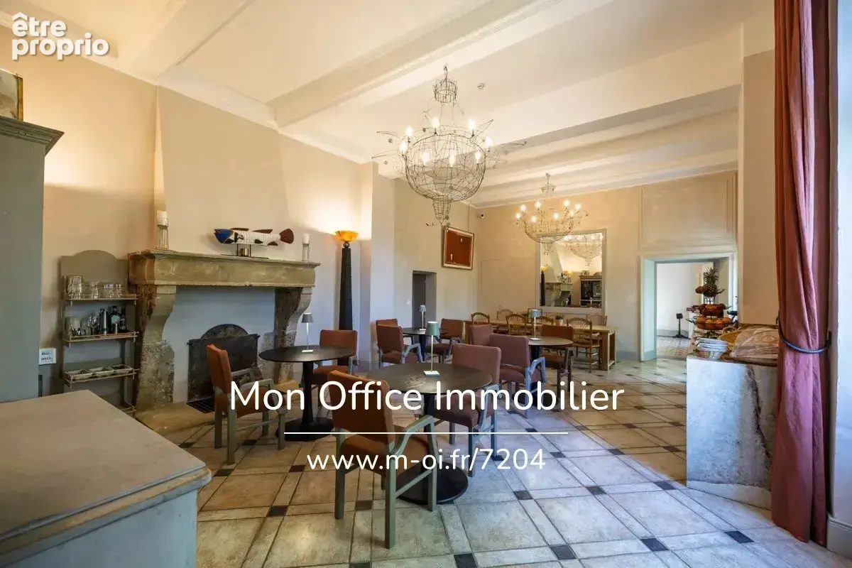 Référence : 7204-VCL - Bâtisse 17ème avec deux bastides, 5 appartements - Parc sur 1 hectare - 13 100 AIX EN PROVENCE - photo 8