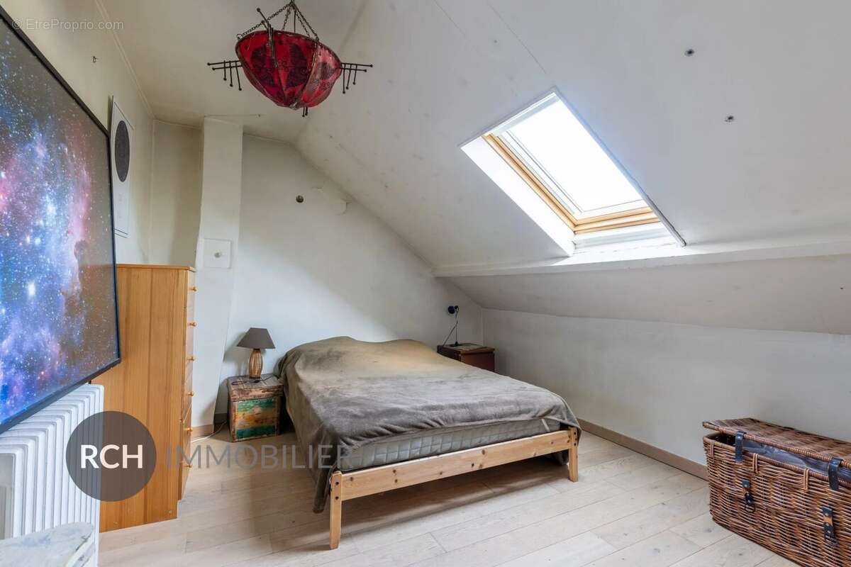 Maison à MONTFORT-L'AMAURY