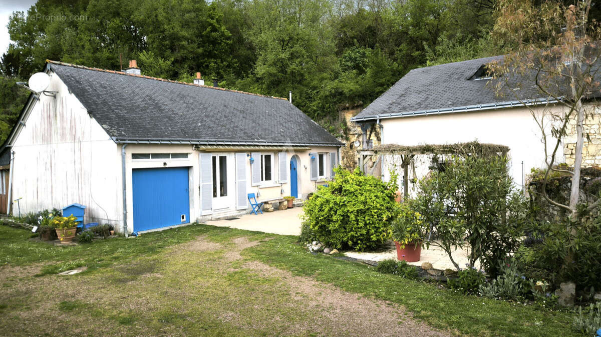 Maison à BRISSAC-QUINCE