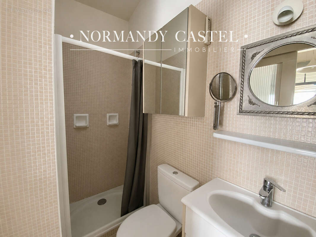 Appartement à TROUVILLE-SUR-MER