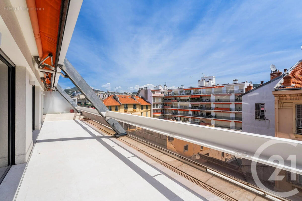 Appartement à NICE