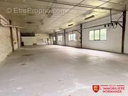 Commerce à SAINT-AUBIN-SUR-GAILLON