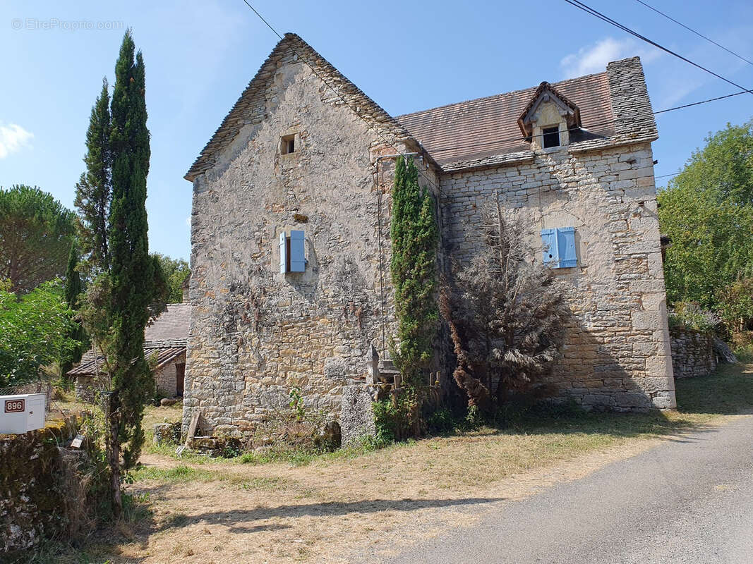 Maison à SALVAGNAC-CAJARC