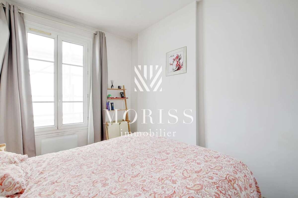 Appartement à PARIS-14E