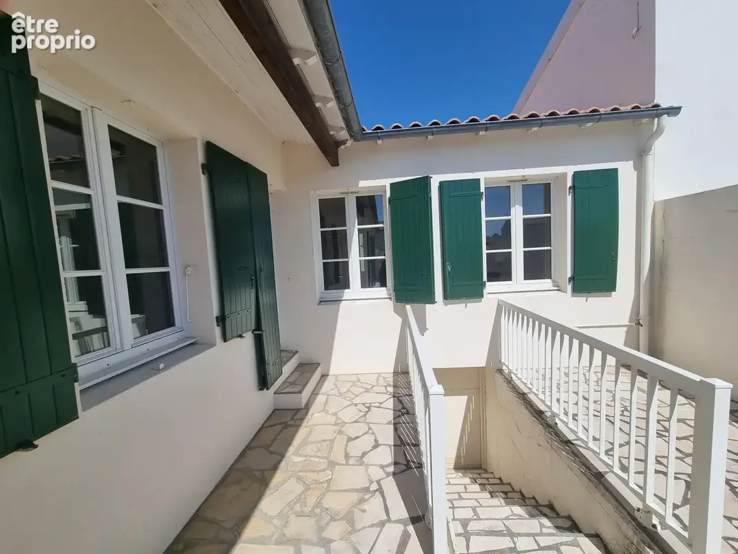 Photo Maison à Rivedoux-Plage au prix de 397 500€