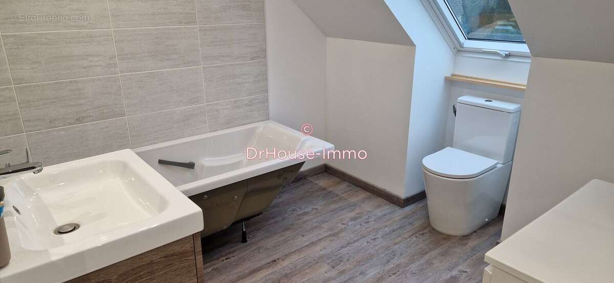 Maison à LA SAUSSAYE