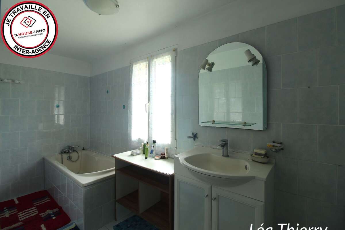 Maison 300 m² à Lyons-La-Foret  - photo 7