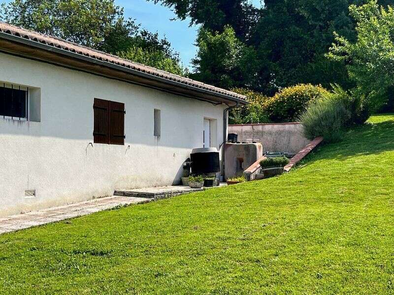 Maison à TERRAUBE