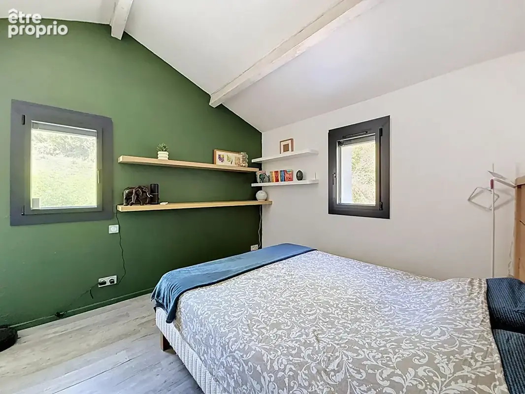 Charmante villa dans un écrin de verdure au calme , 3 chambre et un T2 indépendant, sous sol, piscine. - photo 21