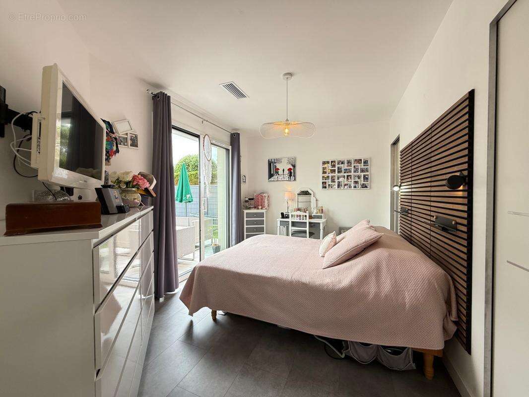 Maison à SAINT-SULPICE-DE-ROYAN