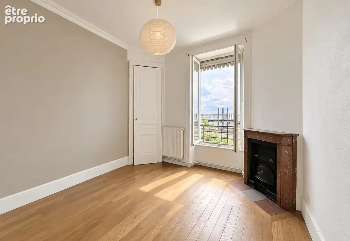 Appartement 3 pièces 68 m² à vendre à Lyon-7e (69007) - photo 2