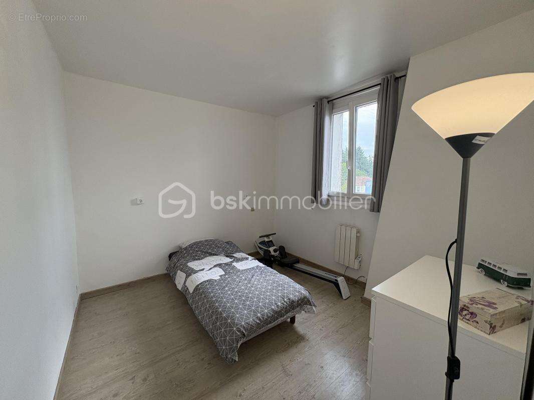 Appartement à OTHIS