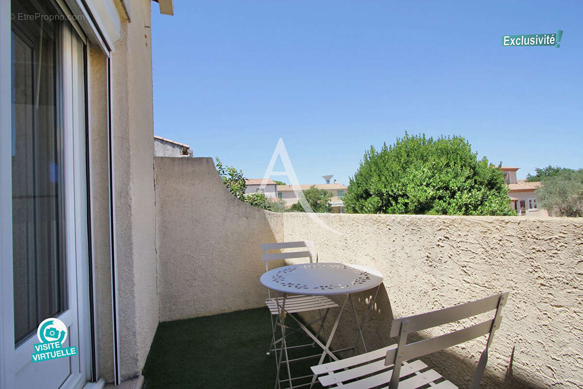 Appartement à MAUGUIO