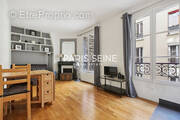 Appartement à PARIS-7E