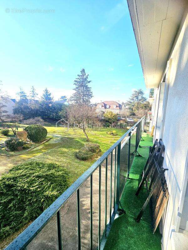 Appartement à RUEIL-MALMAISON
