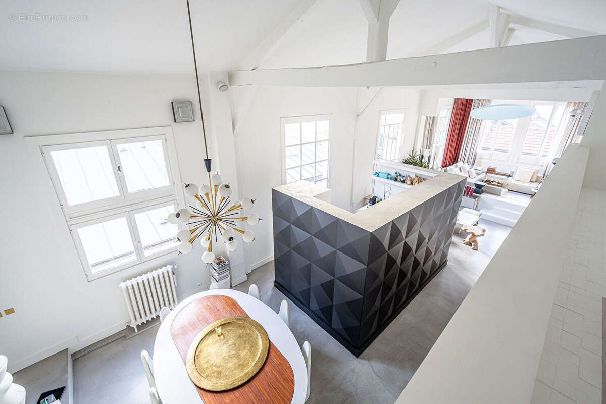 Appartement à PARIS-10E