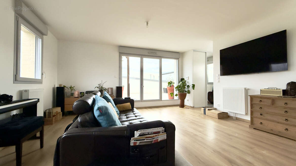 Appartement à BEZANNES