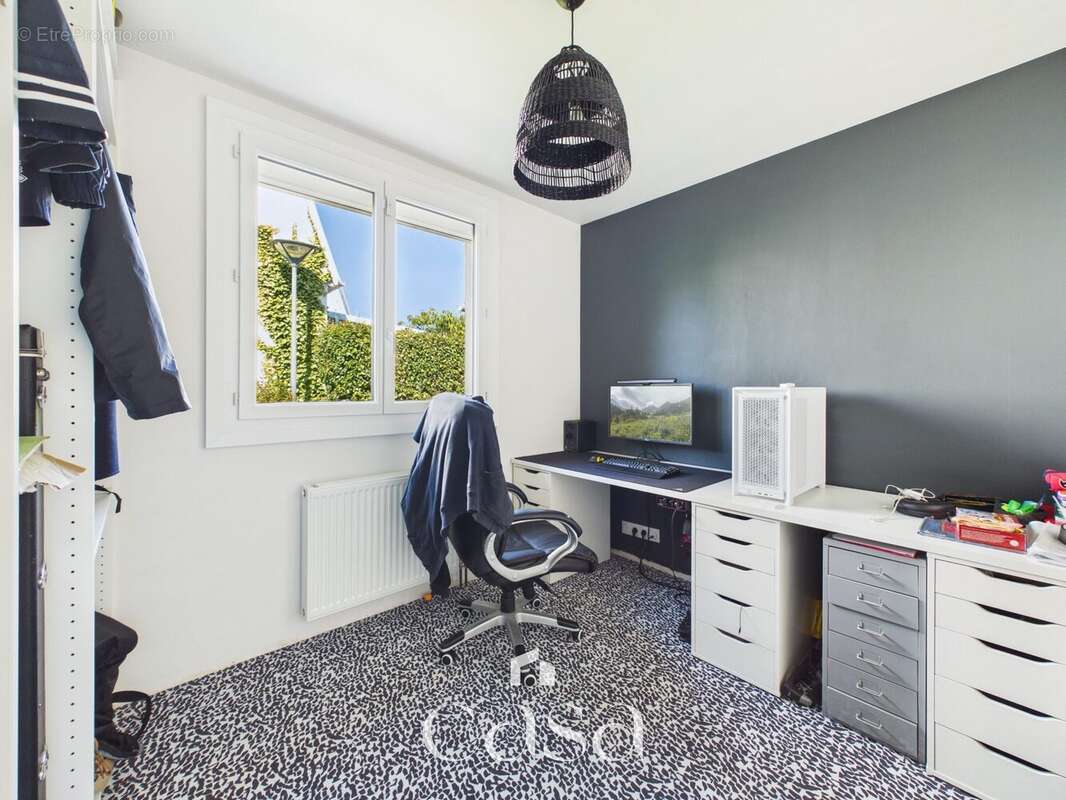 Maison 121 m² à Herouville-Saint-Clair  - photo 7