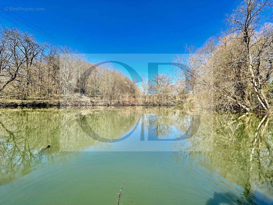 Maison à SAVIGNAC-LEDRIER
