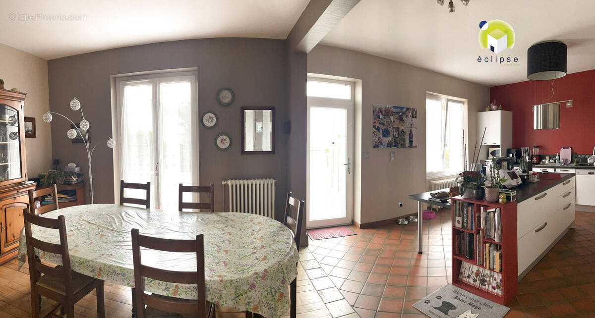 Péronnas - Maison individuelle 3/4 ch + garage + terrain - photo 5