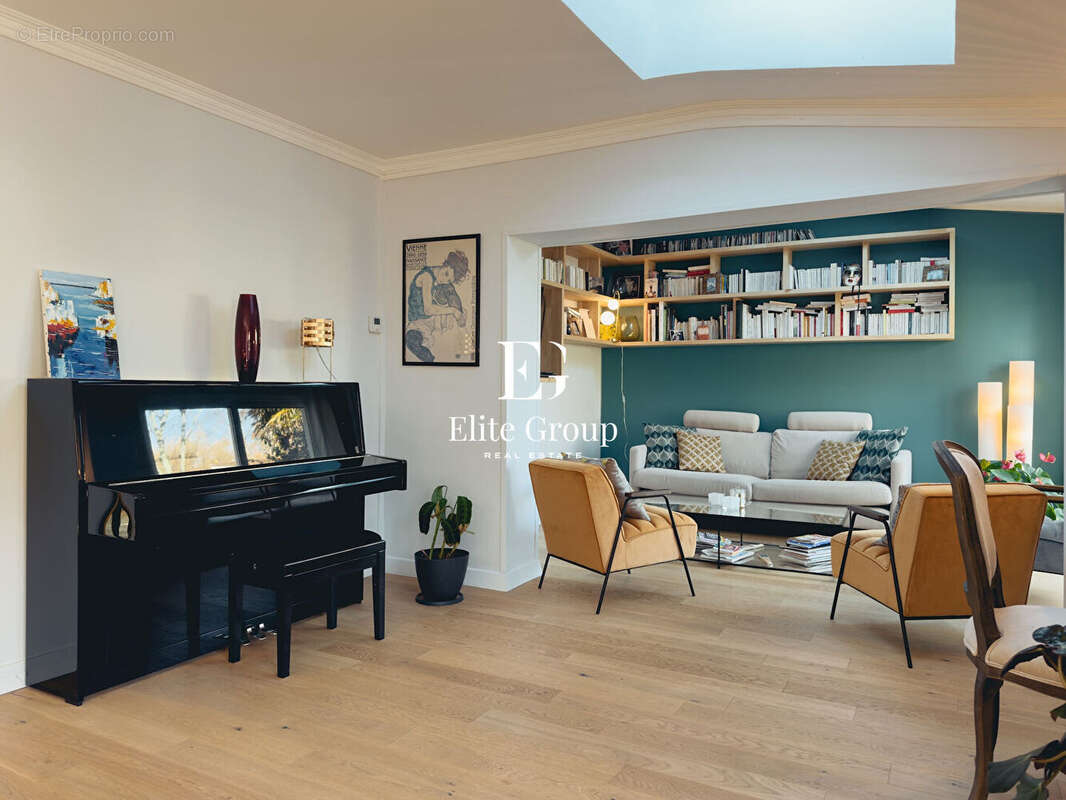 Maison à L&#039;ISLE-D&#039;ESPAGNAC