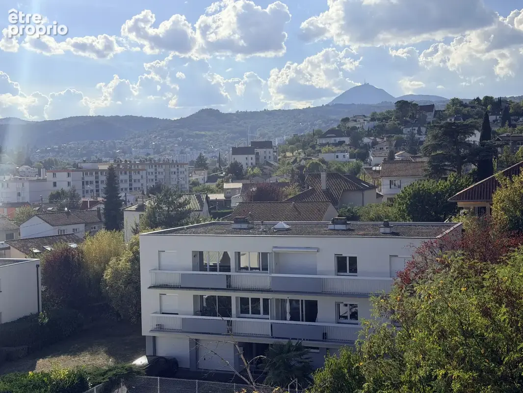 La GLACIERE maison 240 m2 habitables et 57 m2 d'annexes, jardin arboré, terrasse, terrain de 1359 m2. 570000€ - photo 9