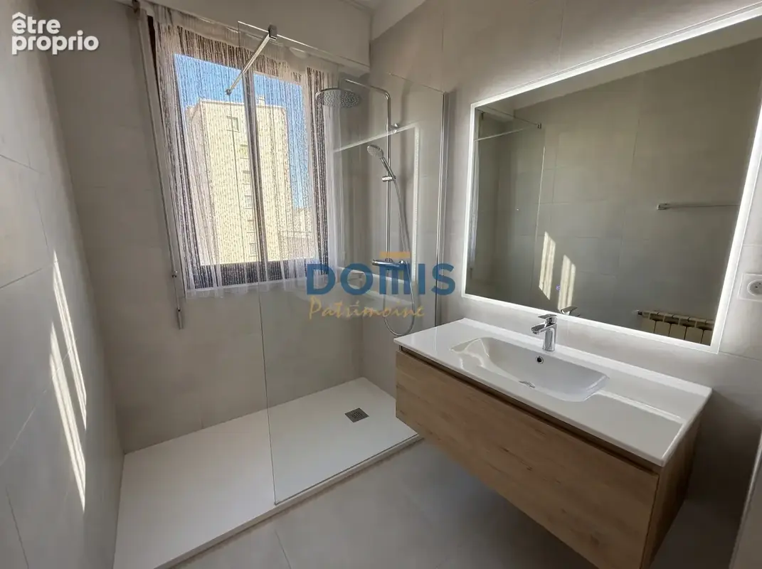 Nimes cadereau appt de type 4  dernier etage avec terrasse et garage  en exclusivite - photo 4